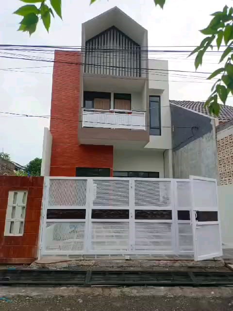 Renovasi Gedung Olahraga - Malang